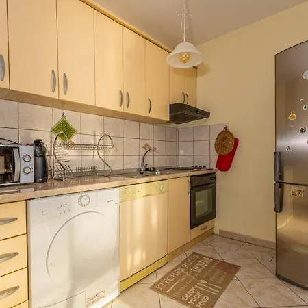 Apartman Tena *