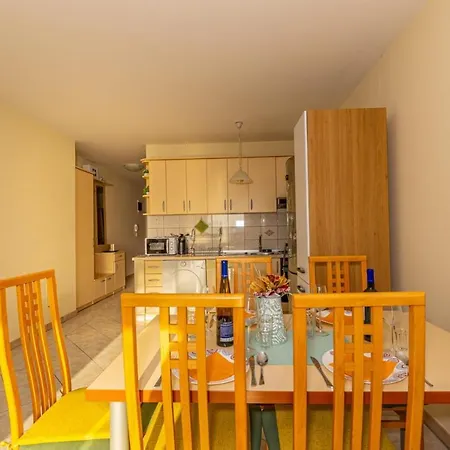 Apartman Tena * Dramalj